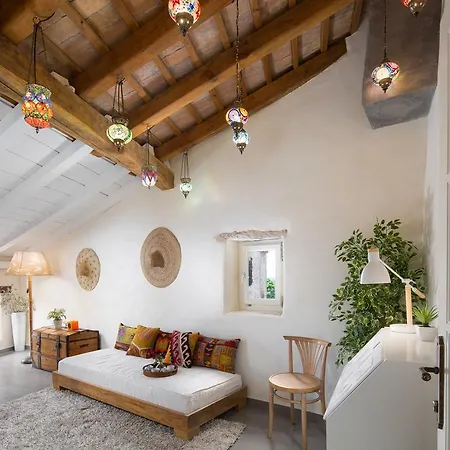 Casa Pharus